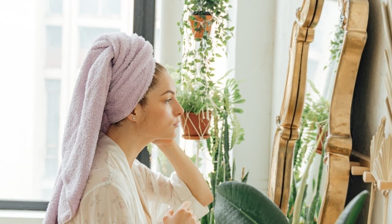 Mujer peeling casero